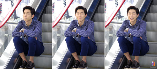 졲̷  3 ɹ̼ / : Ÿ 