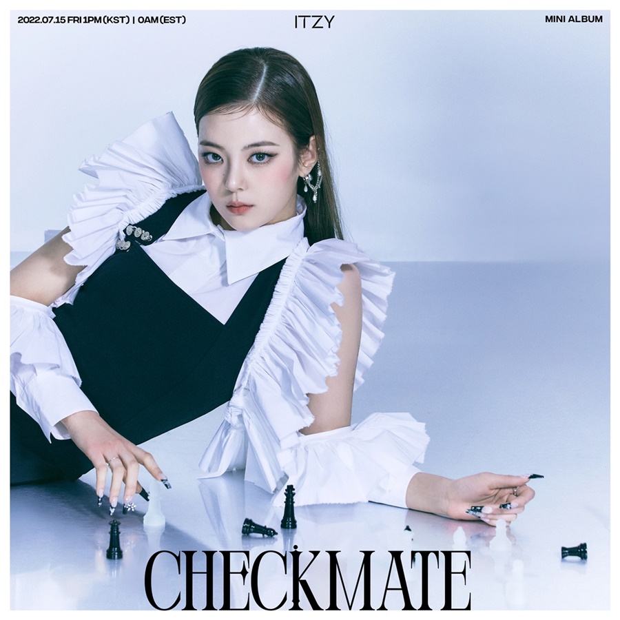 ITZY,   Ϻ ־'CHECKMATE'