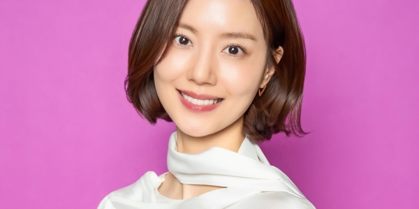 ��ä�� "�ڸ�Ƽ�� '�м�' �߰��� ����"