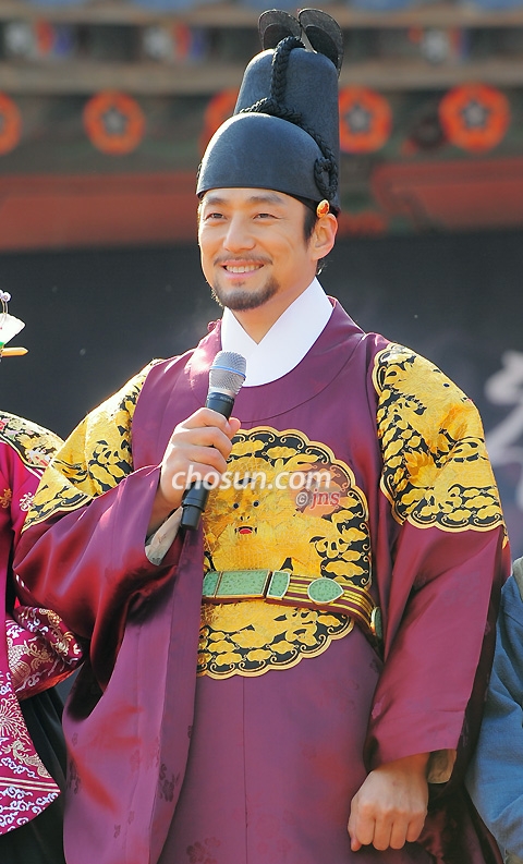 [����] ������, '���� �ٷ� ������ 19�� ��!'