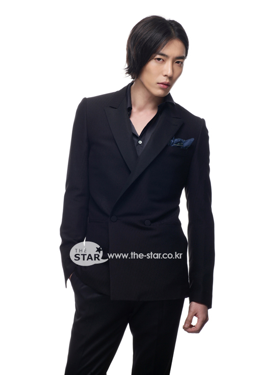 賲-Ѱ ֿ '۳', ͺ ڿ?