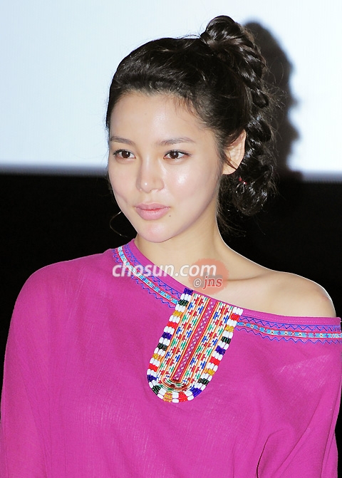  : Ϻ Ϻ ̴  leedaedeok@jp.chosun.com