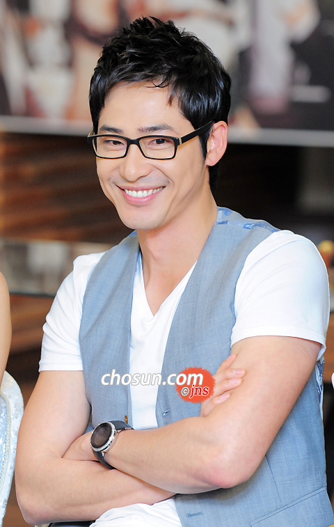 []  'ĿϿ콺' ΰ  ڸ 