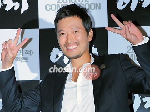  : Ϻ Ϻ ̴  leedaedeok@jp.chosun.com