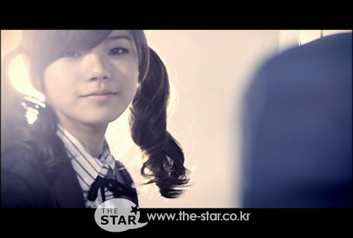 사진: 틴탑 '박수' 뮤직비디오에 출연한 애프터스쿨 리지 캡쳐