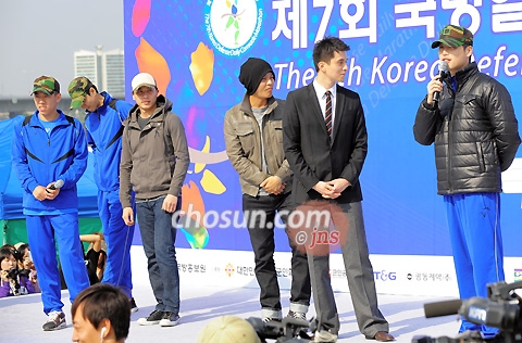  : Ϻ Ϻ ̴  leedaedeok@jp.chosun.com