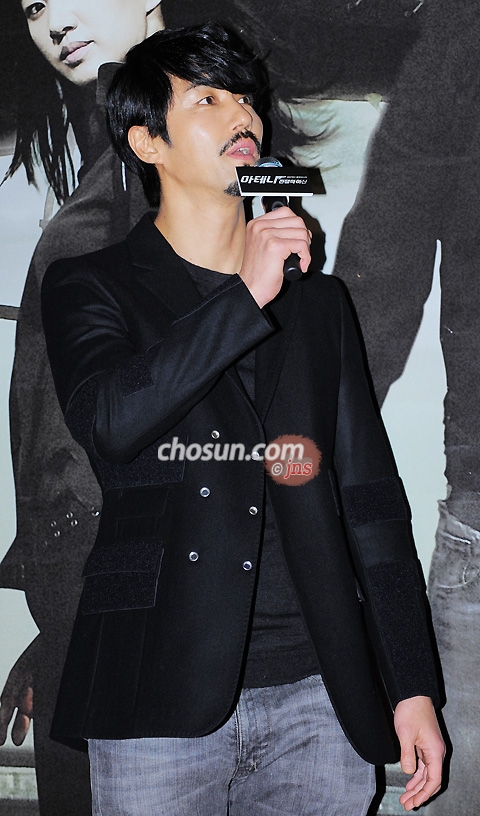  : Ϻ Ϻ ̴  leedaedeok@jp.chosun.com