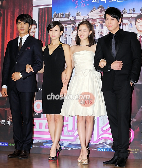  : Ϻ Ϻ ̴  leedaedeok@jp.chosun.com