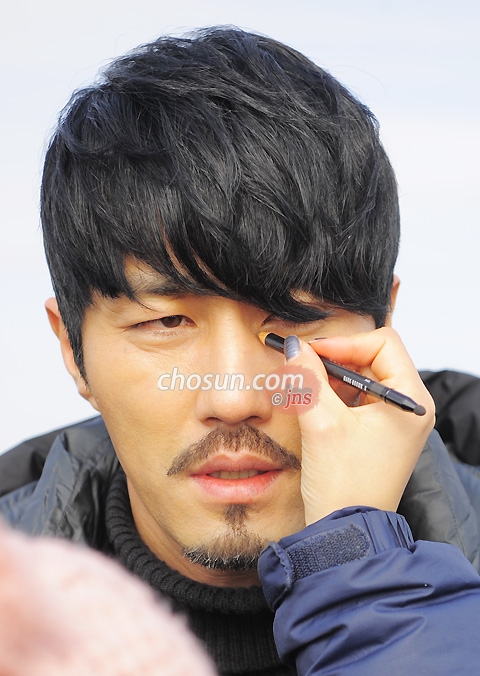  : Ϻ Ϻ ̴  leedaedeok@jp.chosun.com