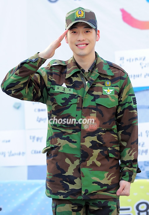  : Ϻ Ϻ ̴  leedaedeok@jp.chosun.com