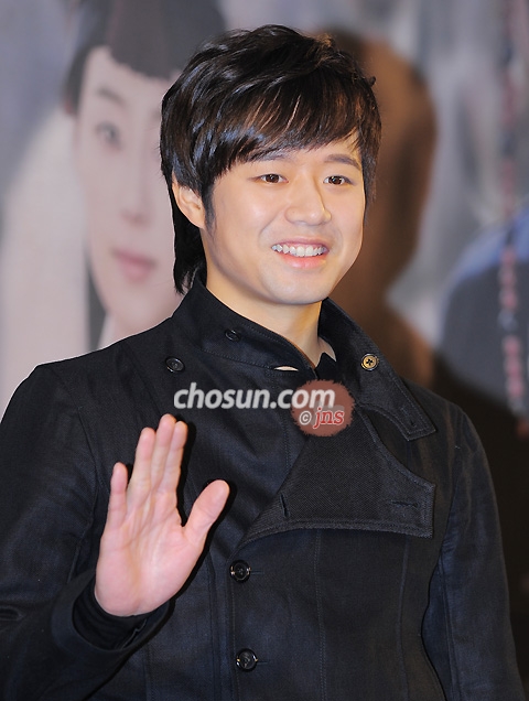  : Ϻ Ϻ ̴  leedaedeok@jp.chosun.com