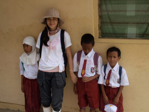 ù ó  ϴ, ̰ 佺丮 ''