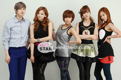 사진 : 써니힐 (왼쪽부터 장현, 주비, 코타, 승아, 미성)