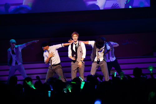 ,   9 .. ߰ û '⵵'