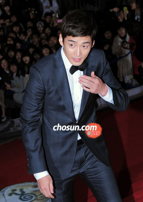  : ϺϺ ̴  leedaedeok@jp.chosun.com