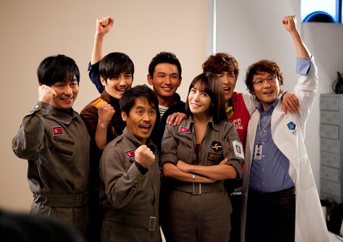 '�ѹݵ�' Ȳ����-������, ������ �Կ��弭 ������ �����.."�η���!"