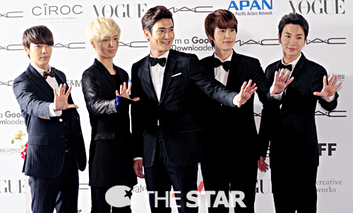   : Ÿ  , star@chosun.com