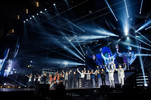 YG패밀리 콘서트, 중국 베이징서 3만 5천 팬들 열광!
