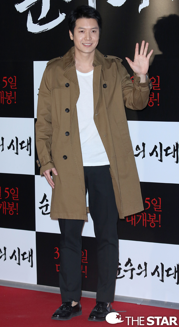 조현재, '멋진 손인사'[포토]