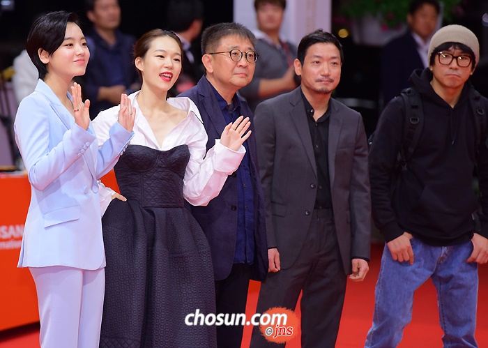 사진 : 21th BIFF 개막작으로 선정된 영화 '춘몽'의 주역들 / 조선일보일본어판DB
