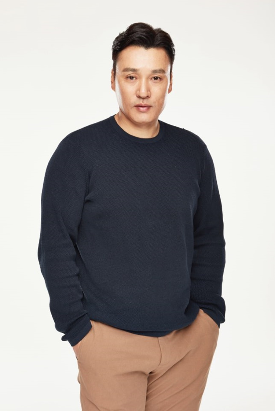 비와 '국민타자' 이승엽이 손 잡는다?