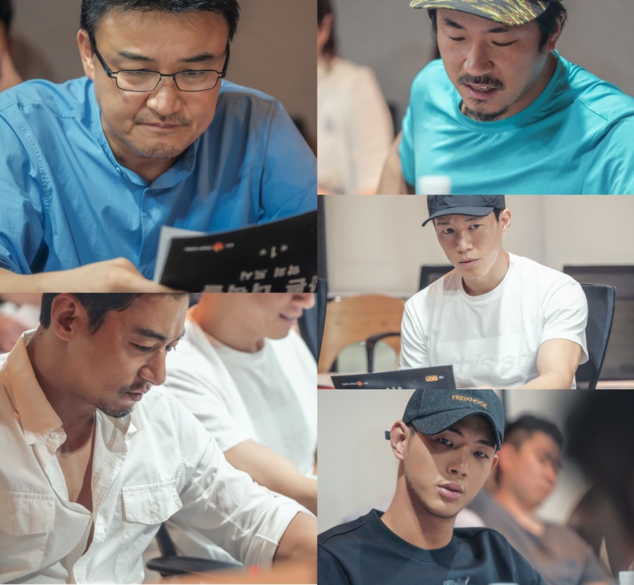 '박중훈'부터 '지수'까지…'나쁜녀석들:악의 도시' 대본리딩 현장공개