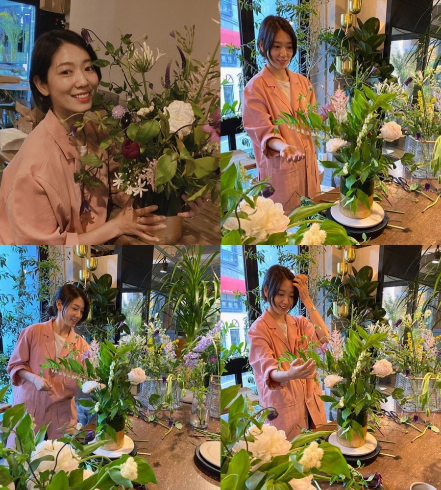 박신혜 엄마 꽃 선물 / 사진 : 박신혜 인스타그램