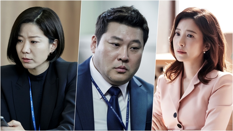 '비밀의숲2' 전혜진-최무성-윤세아 커넥션 정체? / 사진: tvN 제공