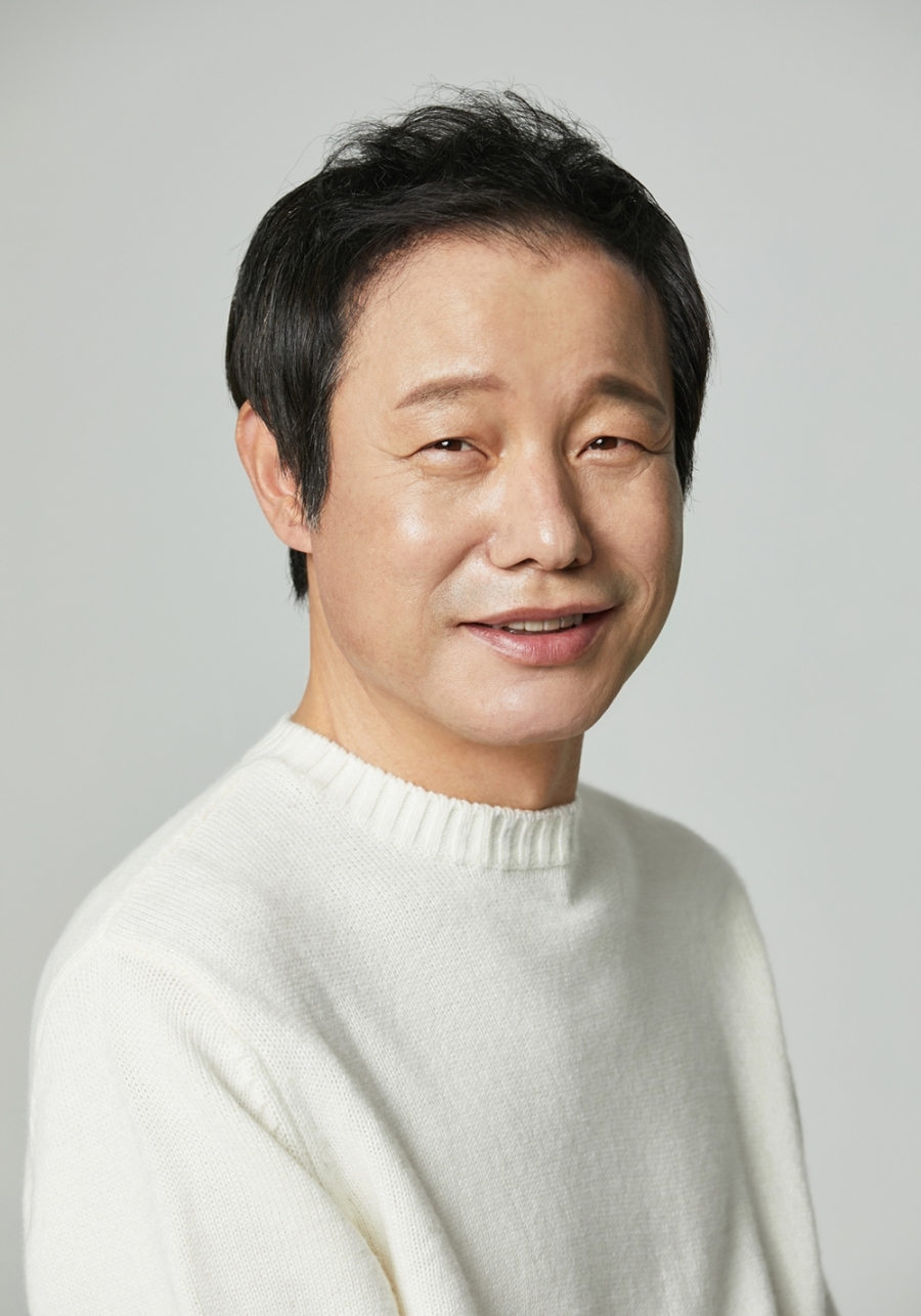 정인기, 김지운 감독 '거미집' 출연…송강호와 호흡
