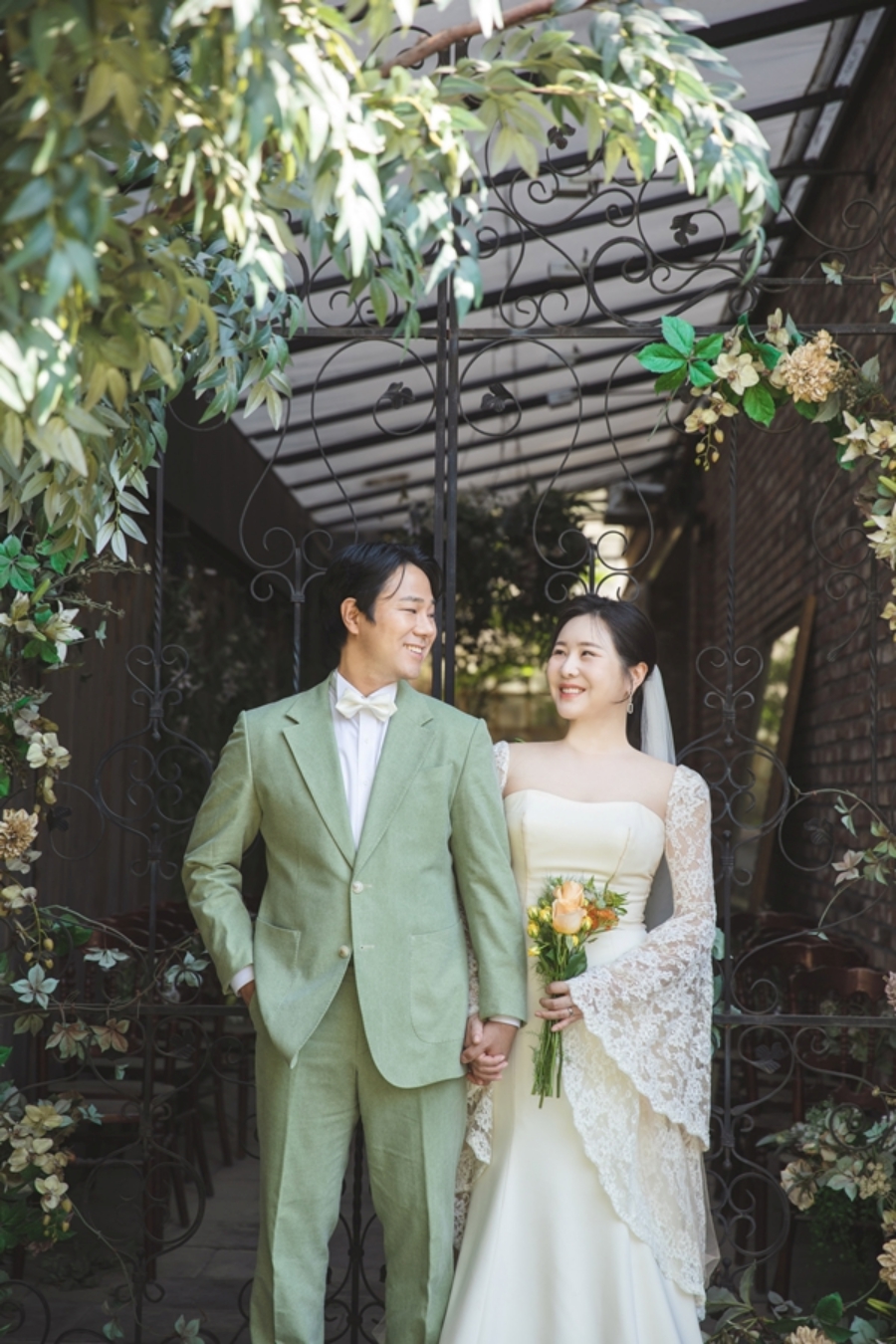 서유호♥임지안, 오는 24일 결혼…트로트 가수 부부 탄생