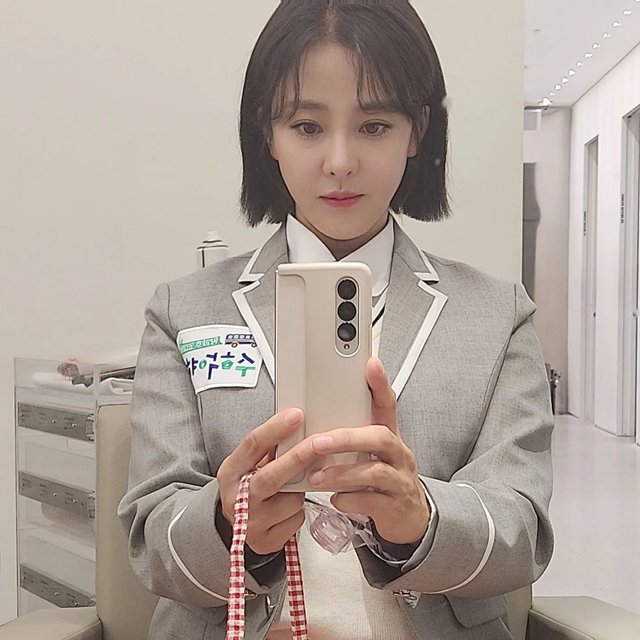'46세 싱글맘' 박은혜, 교복 입은 사연? 