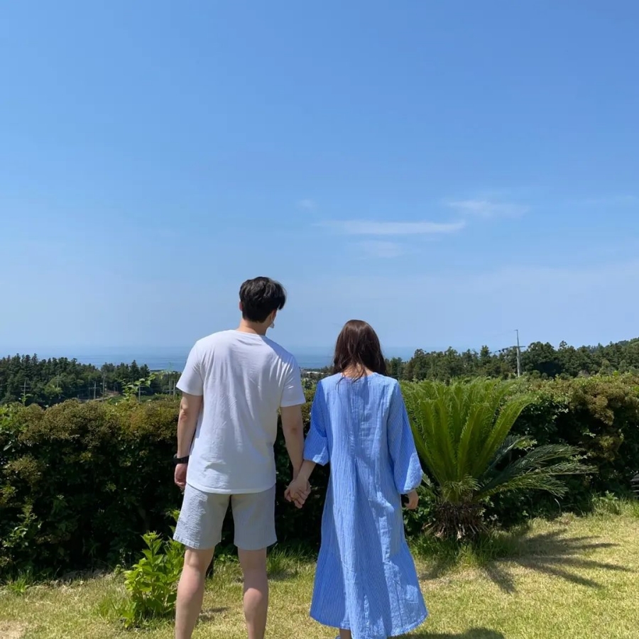 심형탁, 예비 신부와 손 꼭잡은 모습으로 