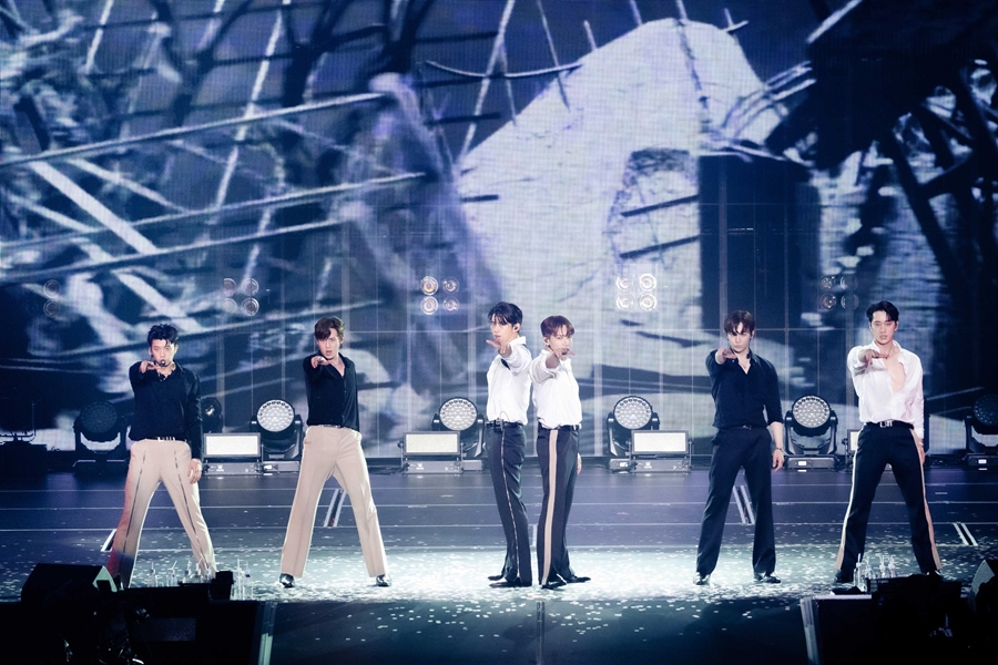 2PM, 日 단독 콘서트 성료…굳건한 현지 인기 재입증