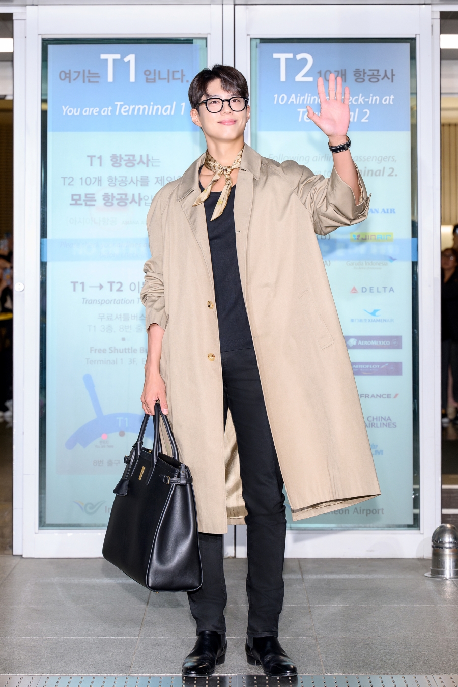 박보검, 한밤중 공항 밝히는 자체발광 비주얼[포토]