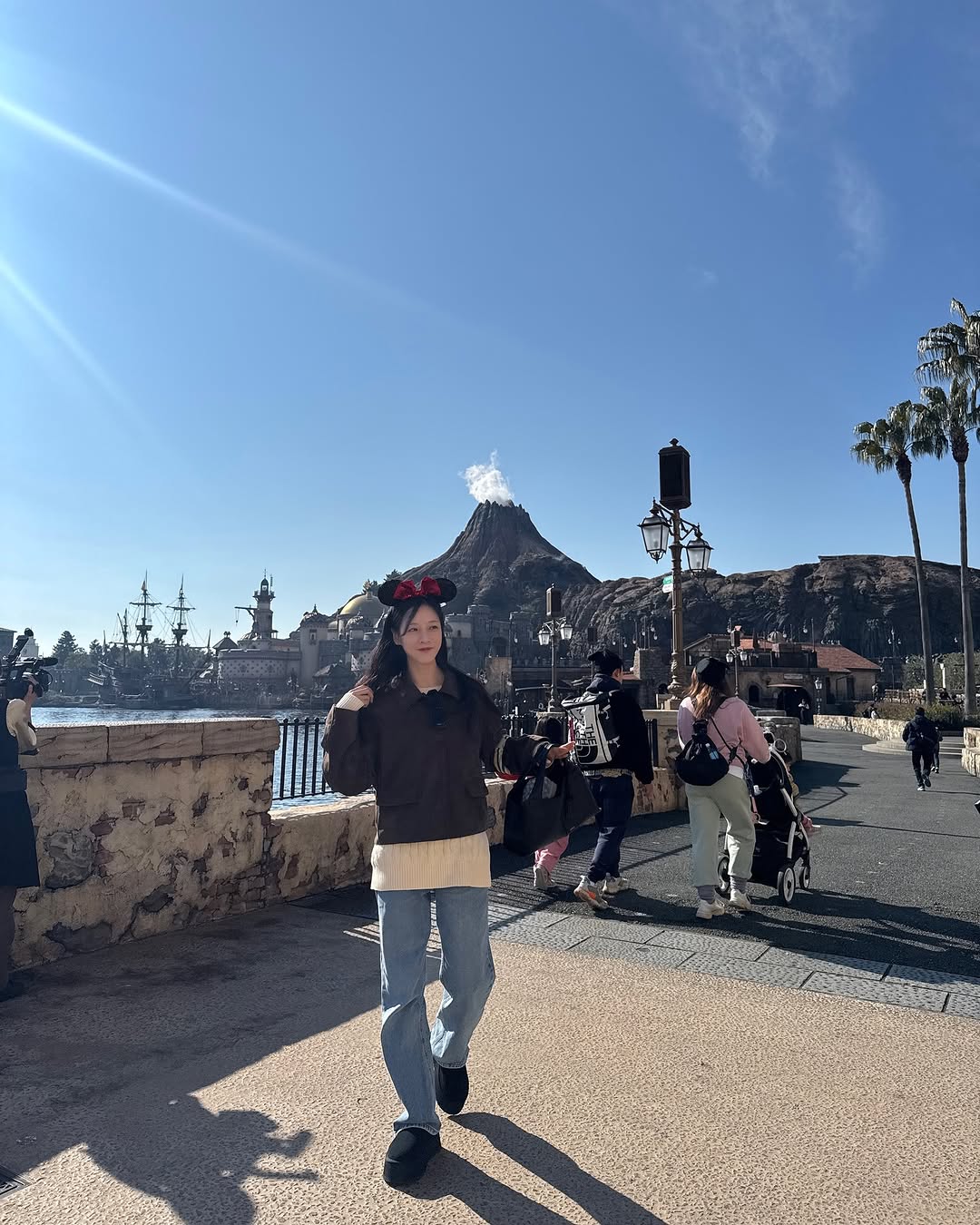 22 ,  Ằ   "ΰ  ȥڰ ƴϰ"