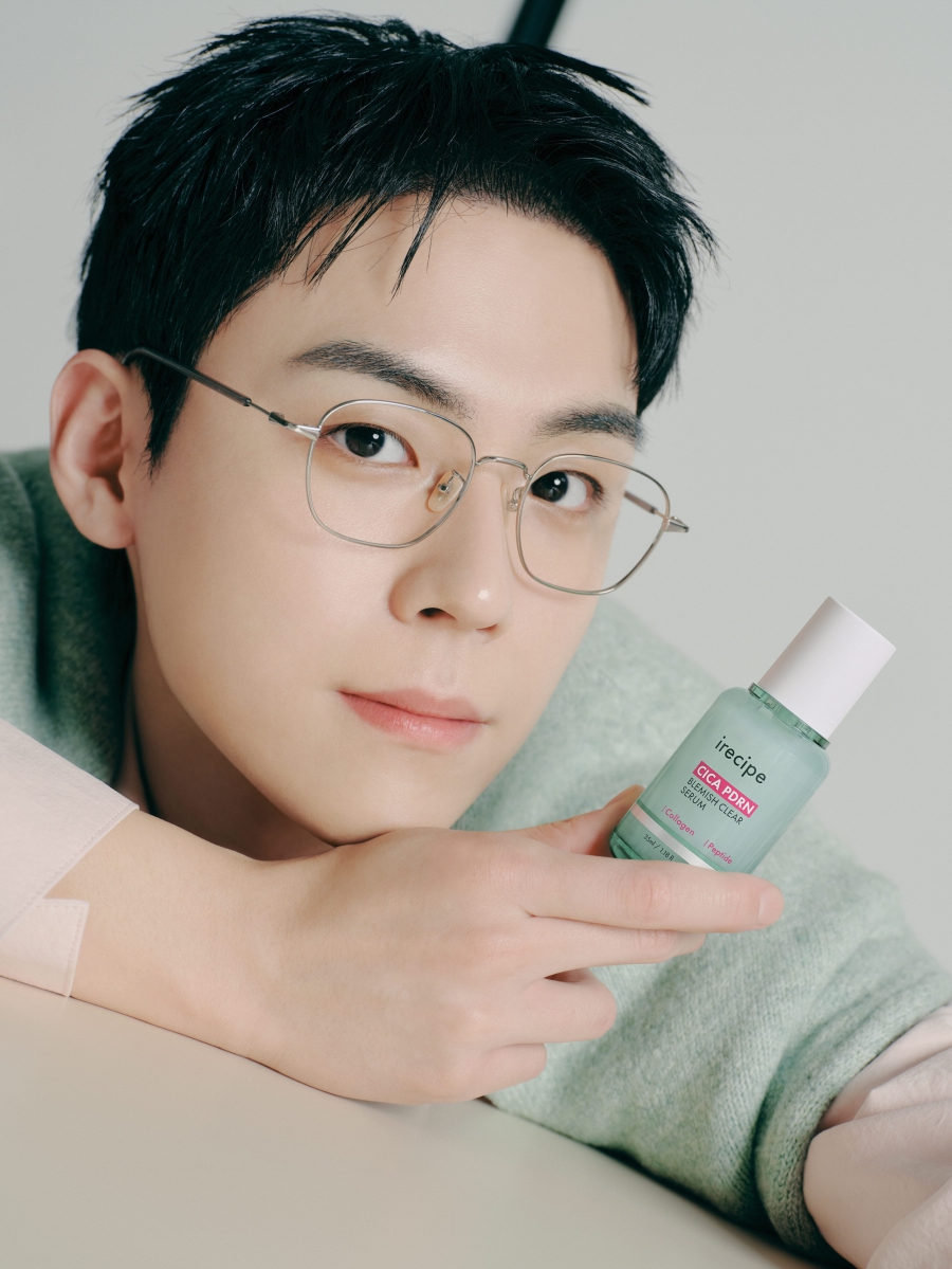 赵, Ƽ 귣 ڹ輭 Ź"ǰϰ  ̹"