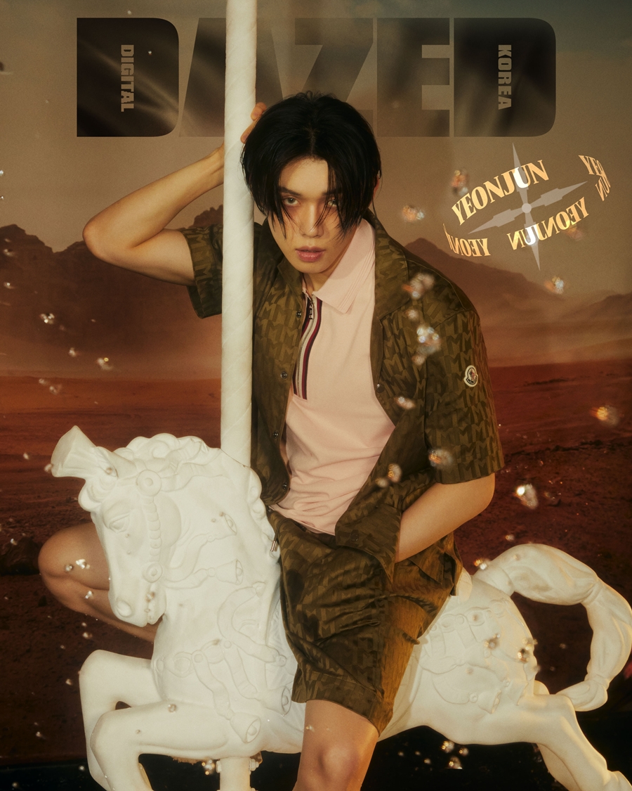 투바투 연준, 자신만의 방식으로 소화한 몽클레르 컬렉션 [화보]