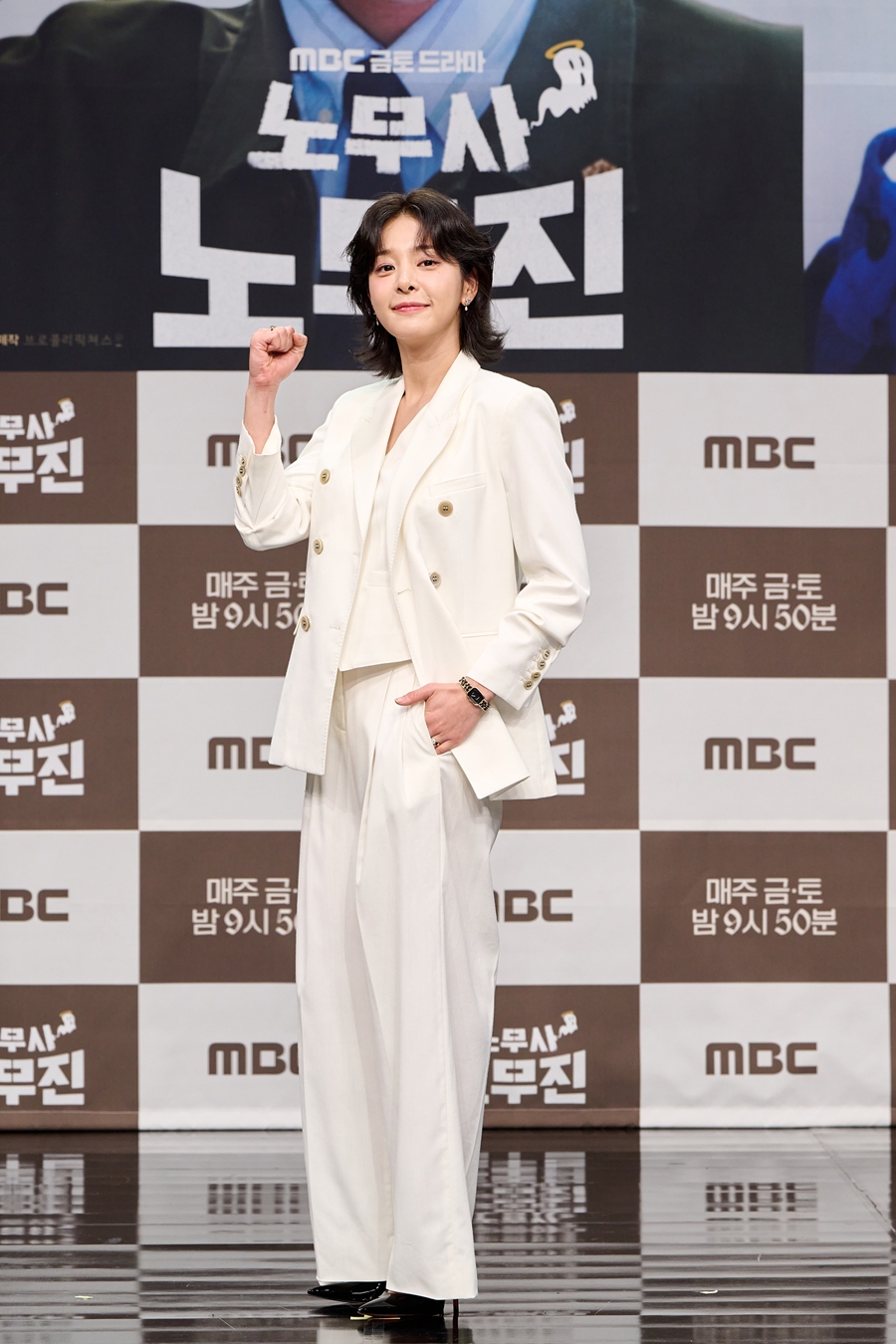 ξ, ȣ ' Ҵ' Ī "󰡷 غڴ" 