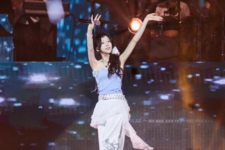 태연, 홍콩 콘서트로 솔로 10주년 亞 투어 마무리 