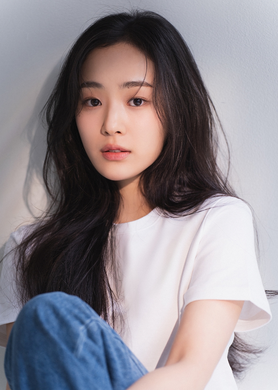 '공원소녀 출신' 이서영, 앤피오엔터와 전속 계약…신예은과 한솥밥