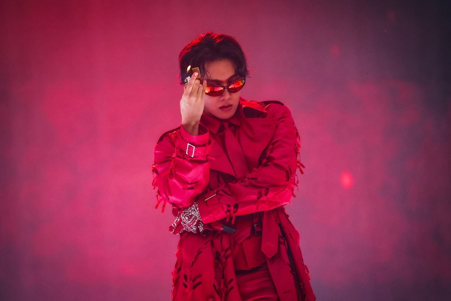 BTS ü 𿴴١ȩ,  5 4õ  ϸ ַ  ǳ 