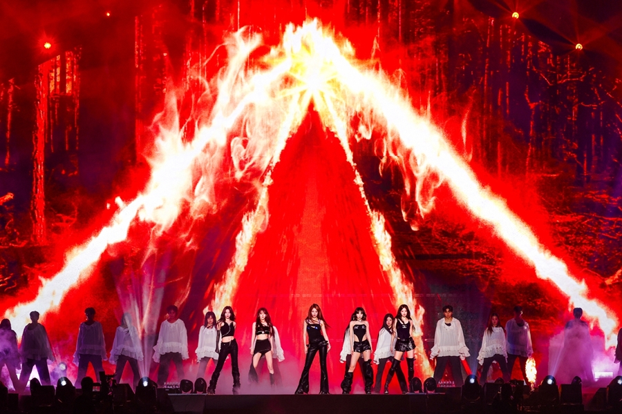   ģ , 11 쵼 Լ  "Ǿ ̷ "