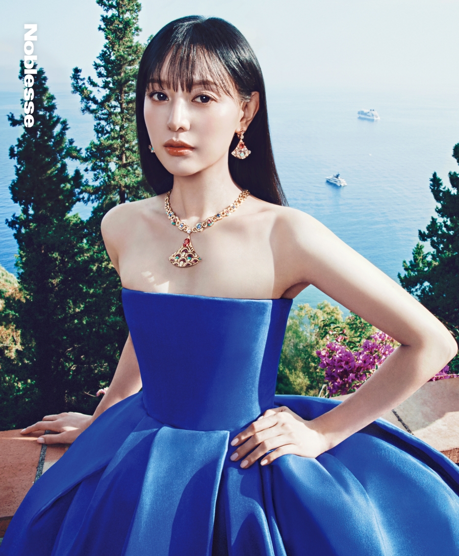 김지원, 말문 막히게 빛나는 '여왕님' 자태 [화보]