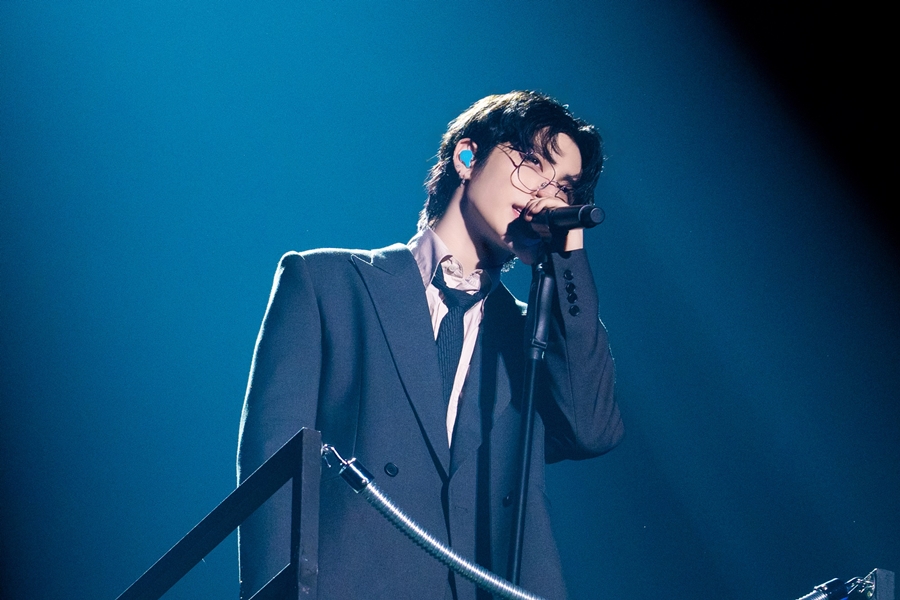 ص, ù  ħǥ " 뵵  ⿡ ۾ơ  "