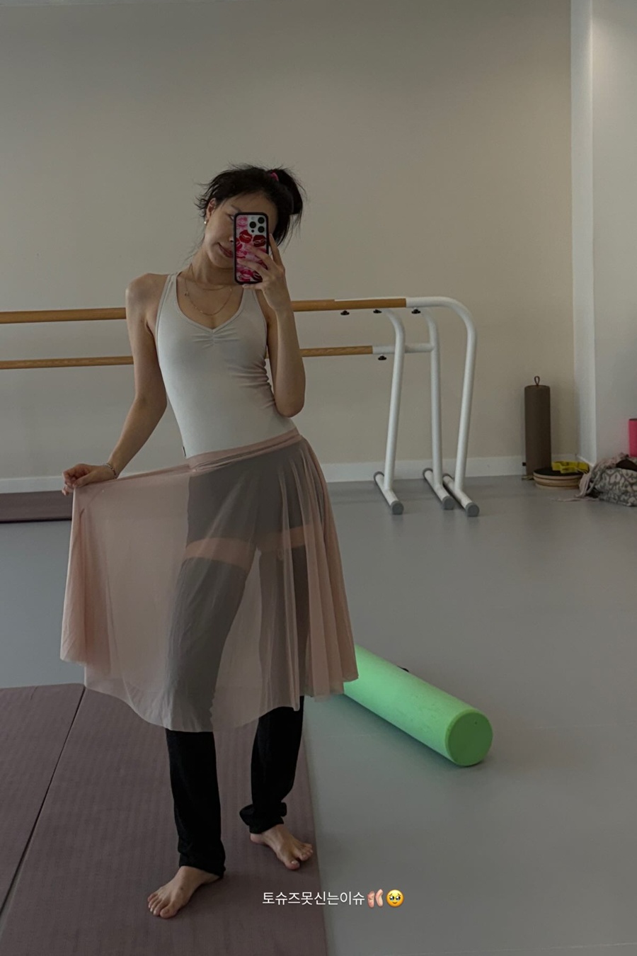 손나은, 완벽 '여리여리 몸매' 돋보이는 발레복 자태…독보적 슬렌더