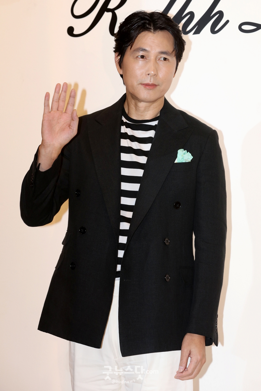 정우성, 혼인신고설에 소속사 공식 입장 