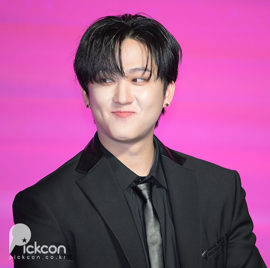 스트레이 키즈 창빈, 생일 맞아 삼성서울병원에 1억 기부…