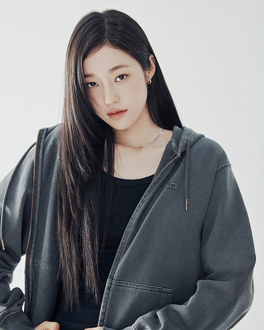 노윤서의 가을은 이런 모습…다채로운 스타일링 소화 [화보]