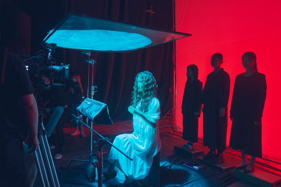 XȺ, ٸ ⡦'Ǹ ̻Դ' ε ƿ 