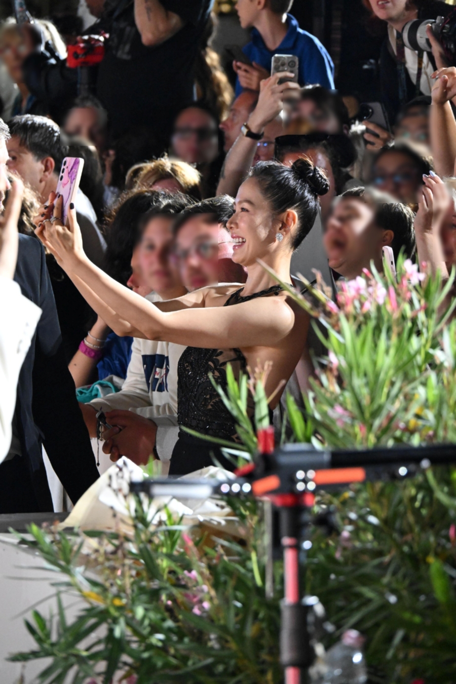 ̷ 9 ⸳ڼX̺Xտ '¿', Ͻ ȣ